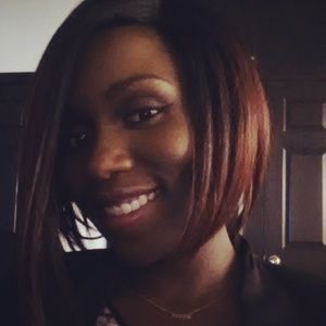 Meet your Posher, Yewande